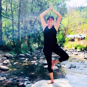 Meet your Posher, Annais